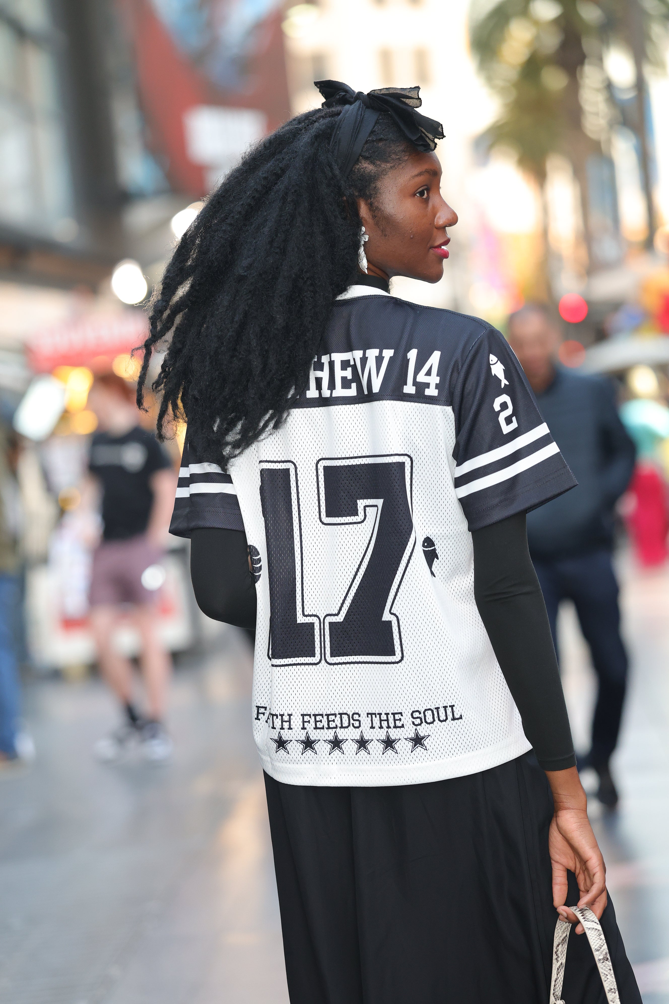 Unisex Matthew 14 Shirt American Football Tee (Black & White)